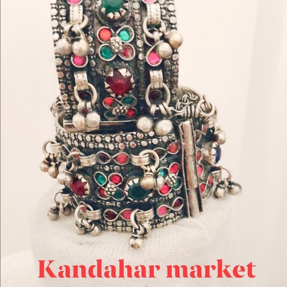 Bracelets - Picture 6 of 6